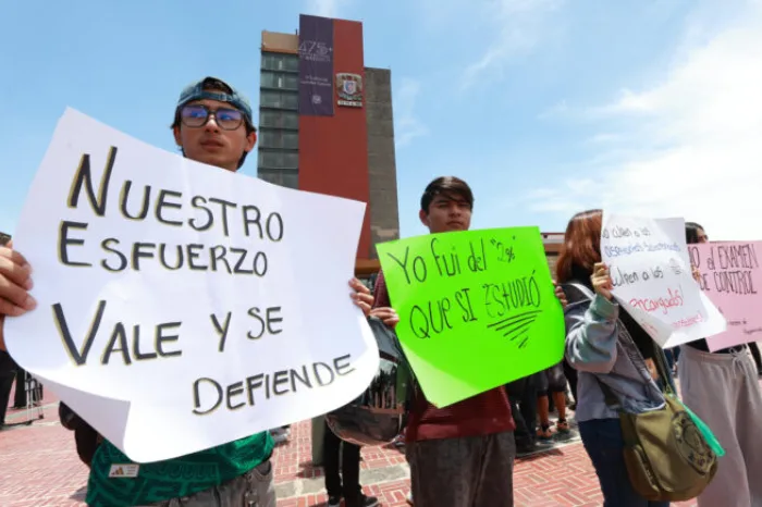 Estudiantes exigen transparencia y claridad tras reproceso del examen de admisión en la UNAM